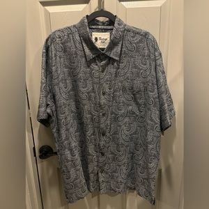 Vintage Silk Circa 1969 black paisley print for a tasteful Hawaiian Shirt XXL